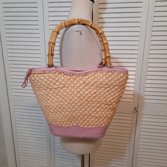 Large straw bamboo heart bucket purse bag - Picture 2 of 4